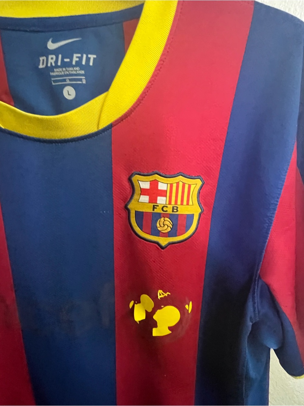 Nike FC Barcelona 2010/2011 Home Jersey Size L - Picture 3 of 6